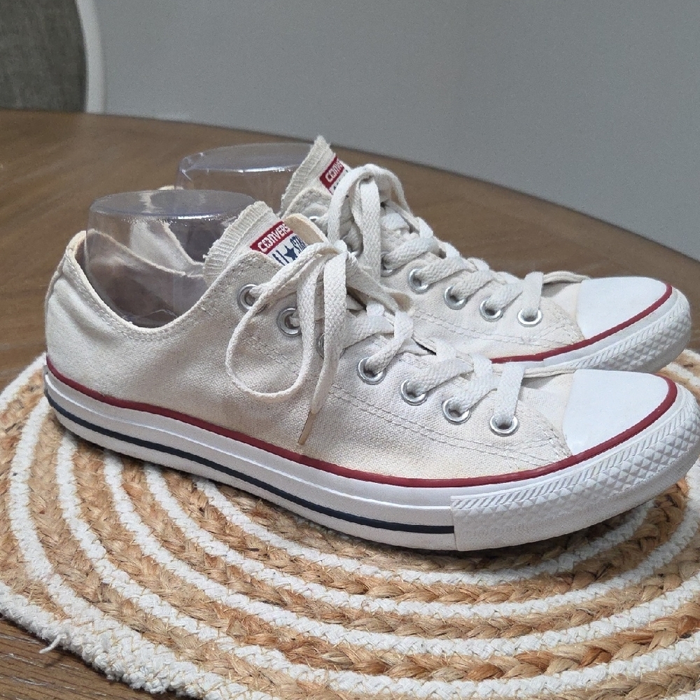 Chuck Taylor All Star Low Top In White Unisex 11W/9M